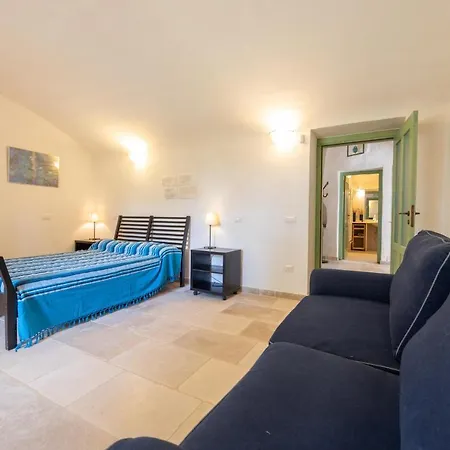 Trulli Del Sole Вилла Остуни